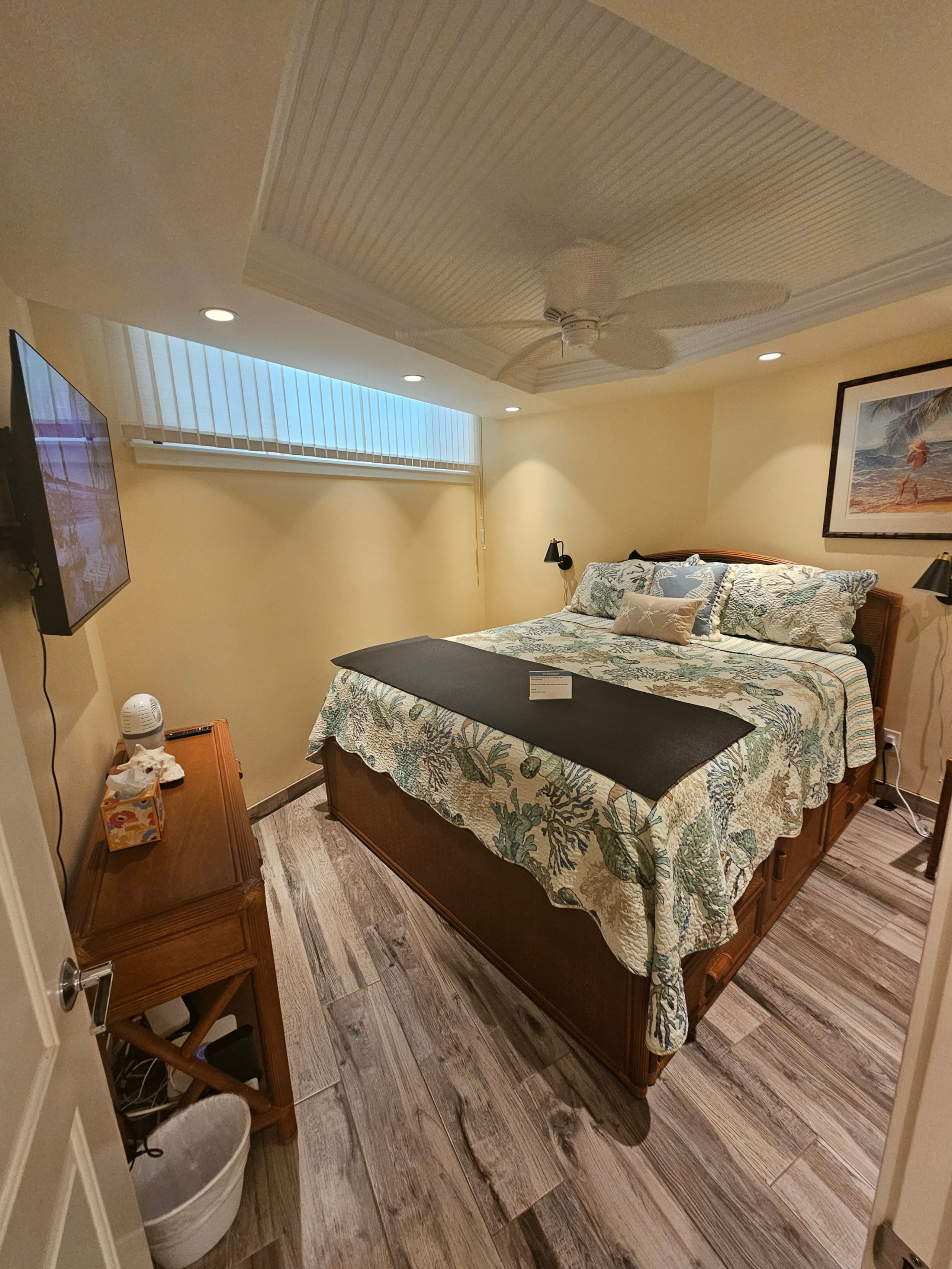 Condo in Kailua-Kona · ★4.95 · 1 bedroom · 2 beds · 1 private bath - Image 22