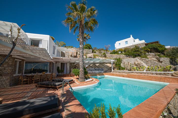 Sanarte villa 4, 4br w/private pool and sea view! gallery image 5