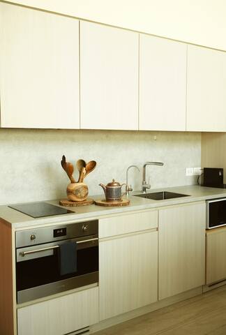 Incredible views, Fast wifi, Working spaces gallery image 5