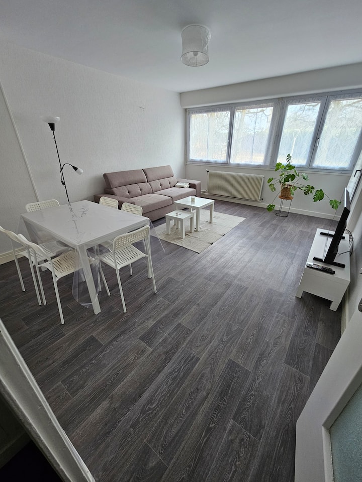 Appartement Pour 5 Personnes (Non-fumeur) - Saône-et-Loire