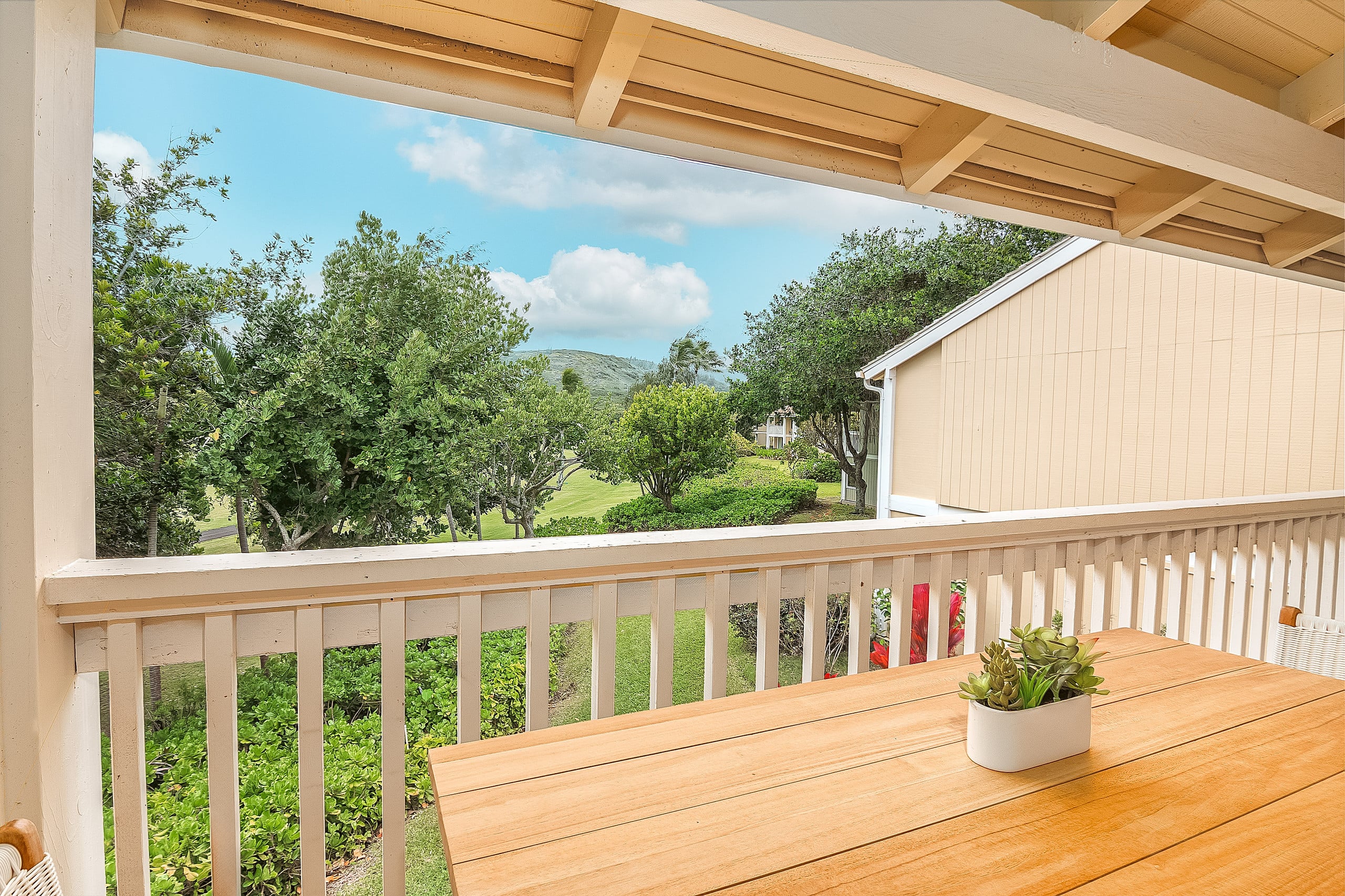 Condo in Kahuku · ★4.94 · 2 bedrooms · 3 beds · 2 private baths - Image 50