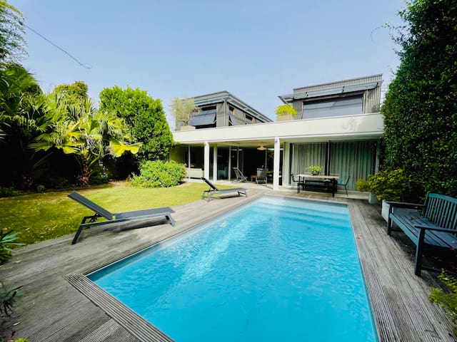 Maison d’Architecte PMR 225m²/Piscine/ Parking