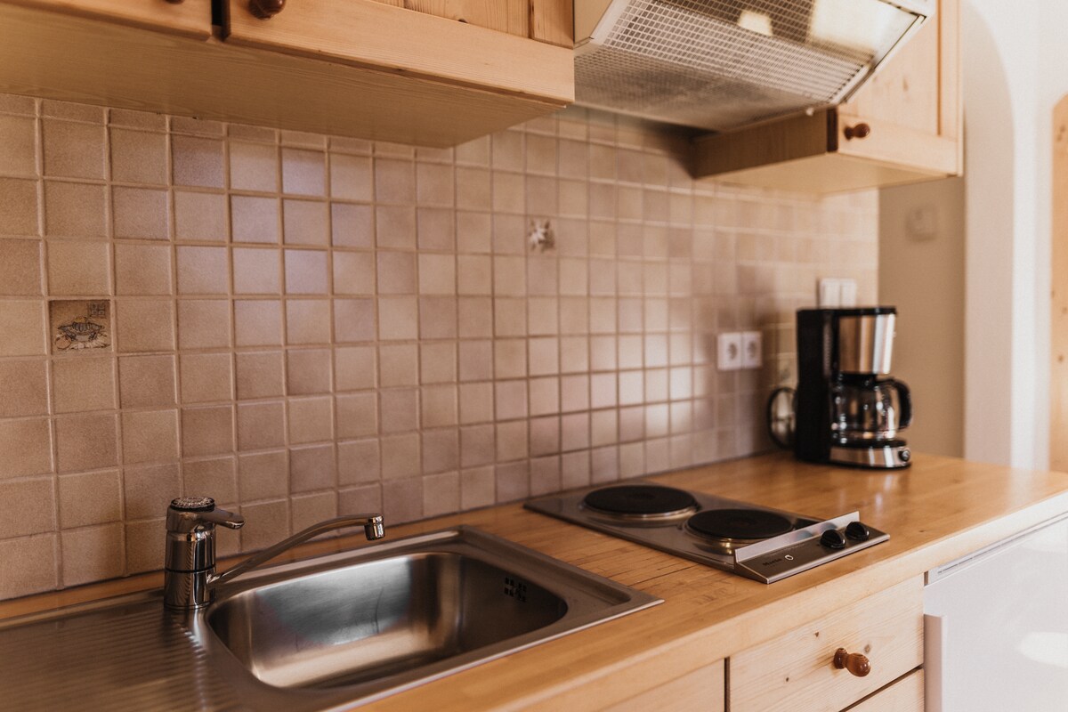 Top Airbnb: Studio-Apartment in Panoramalage mit Indoor Pool en Lagundo