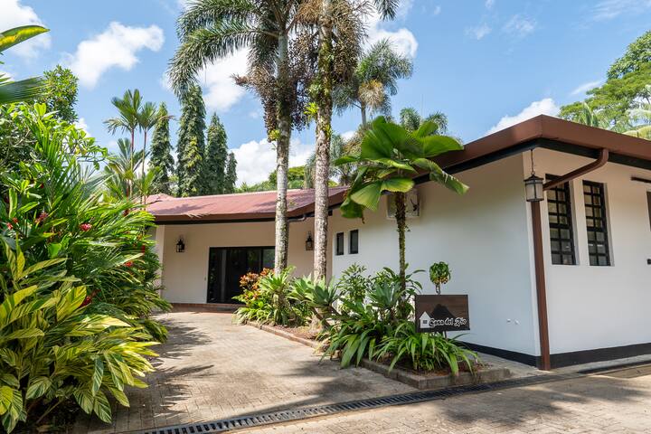 Casa del Rio managed Airbnb listing 1