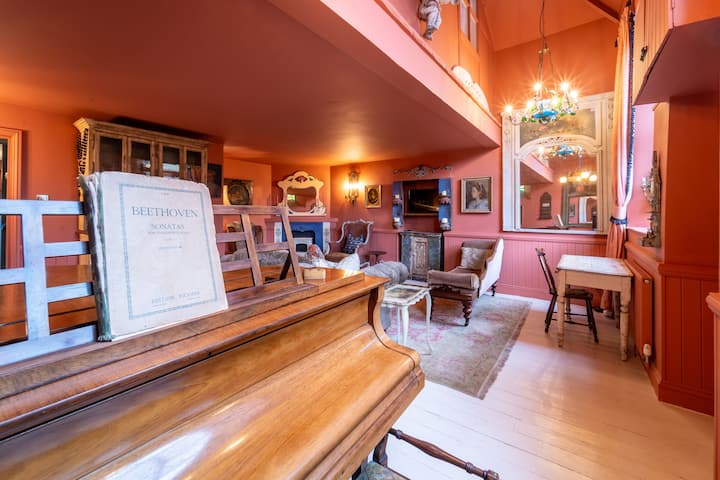 Quirky Former Chapel, 15 Mins To Soho Farmhouse - Cotswolds
