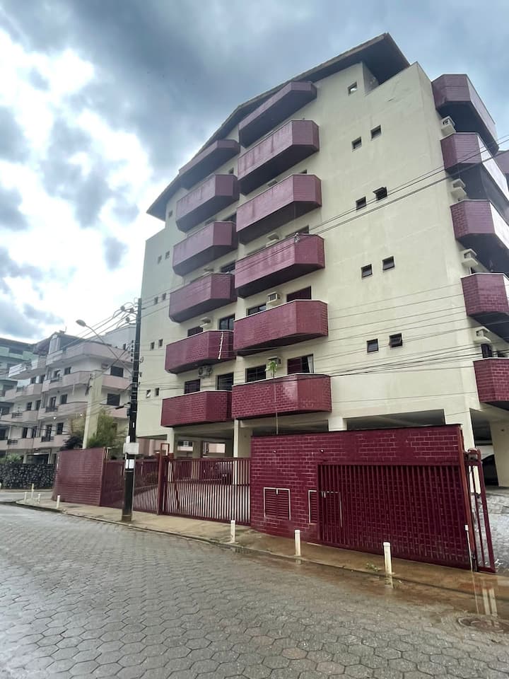"Apartamento A Menos De 100mts Da Praia Grande - Ubatuba
