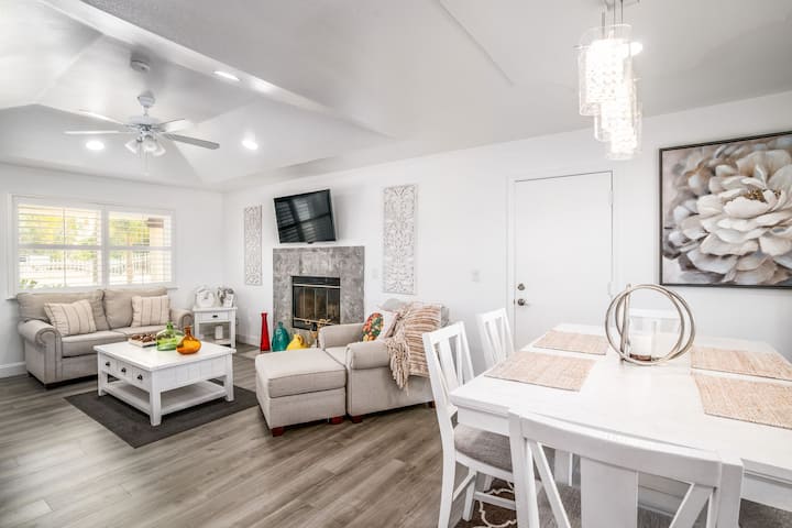 Remodeled Ranch Home On 1-acre Of Land - Madera, CA