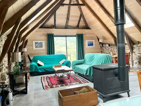 Le Couderc de Coubisou, renovated barn