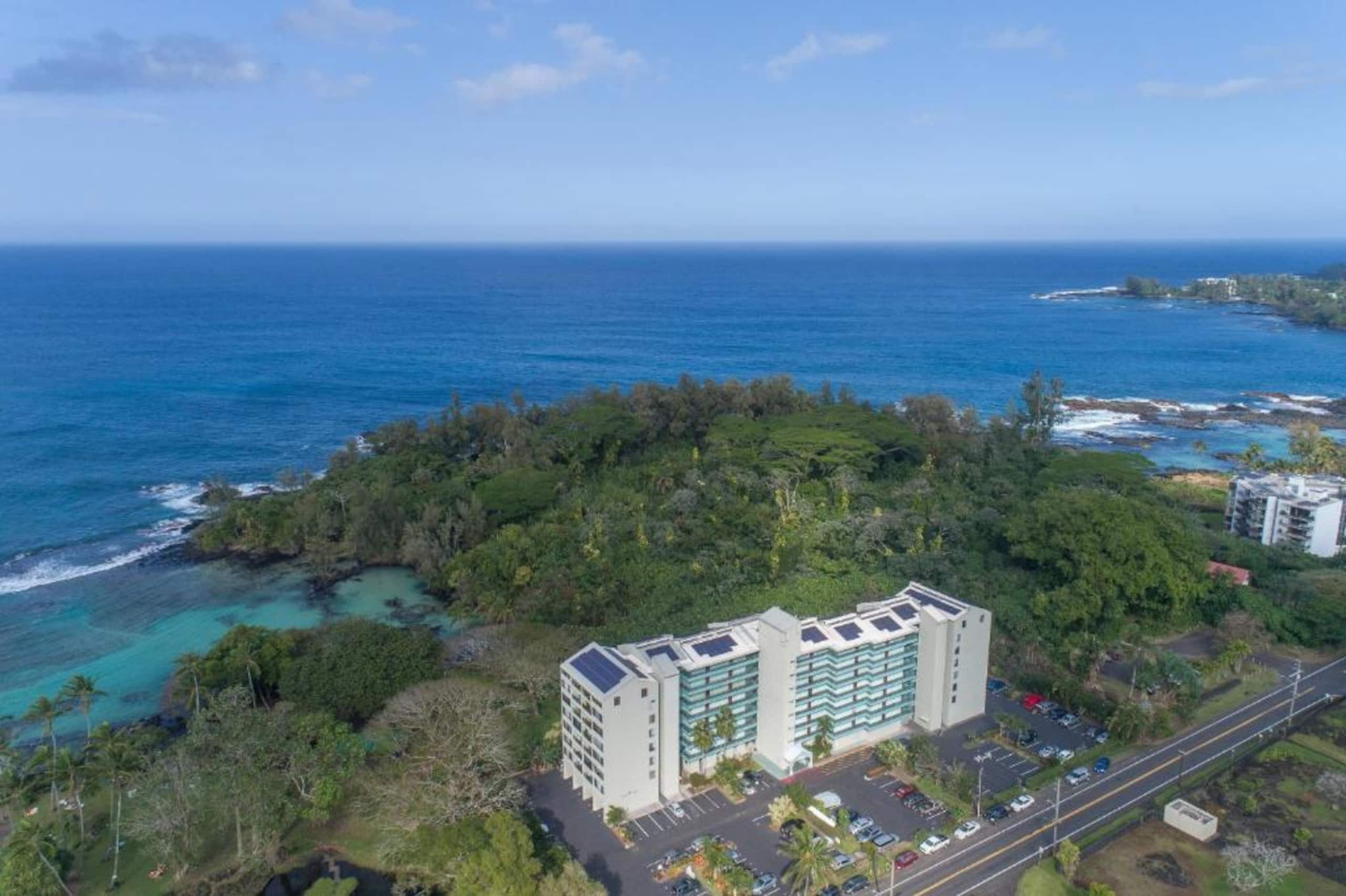 Condo in Hilo · ★4.72 · 2 bedrooms · 3 beds · 1 bath - Image 30