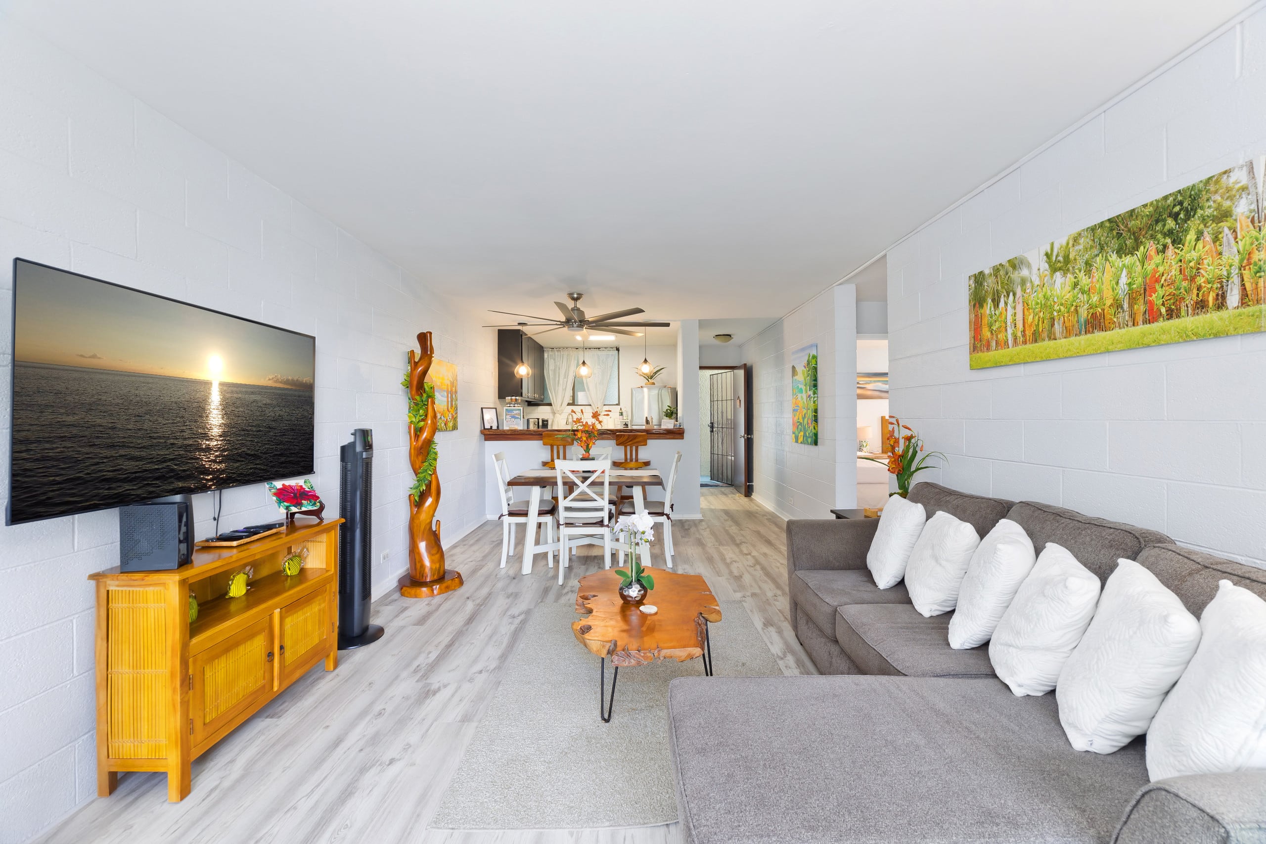 Condo in Hilo · ★4.72 · 2 bedrooms · 3 beds · 1 bath - Image 5