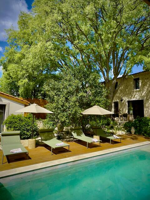 Mas Revive: Pool /Jacuzzi near Montpellier