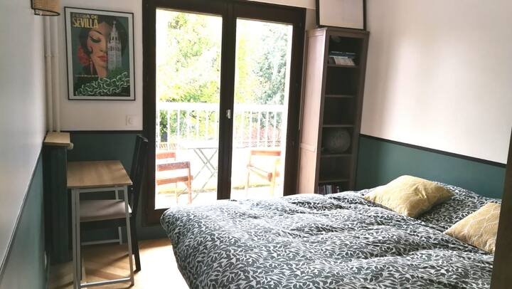 საძინებელი 1