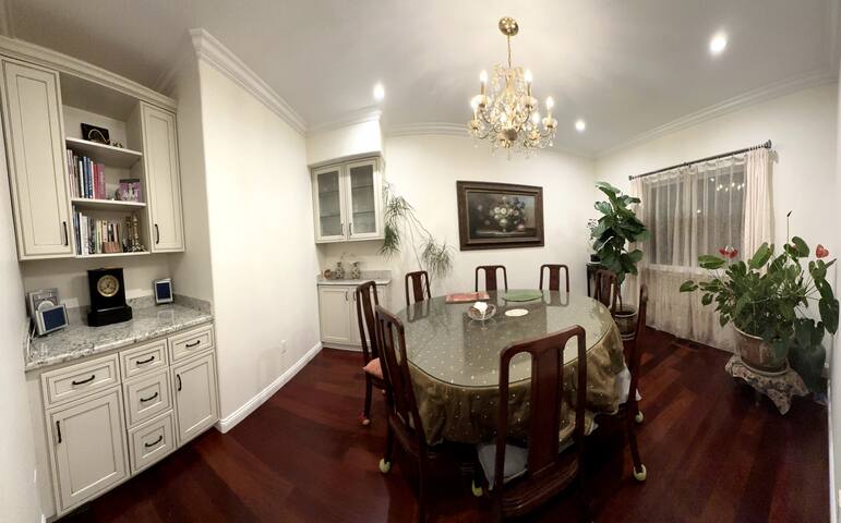 Retreat Home near Menlo Park/Palo Alto gallery image 5