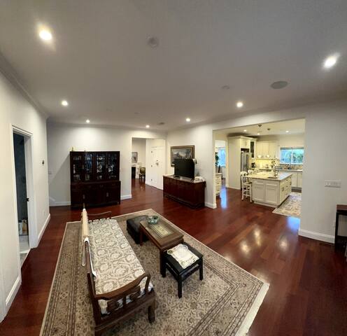 Retreat Home near Menlo Park/Palo Alto gallery image 3