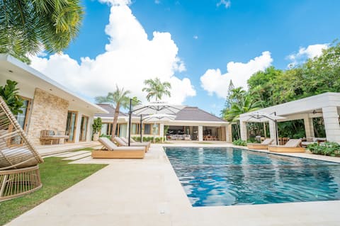 New 6 bedroom at Casa De Campo Walk to the beach!