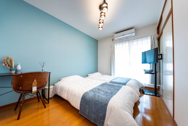 (b)新宿まで電車で8分！/駅から徒歩6分/4寝室/3風呂/大人数 gallery image 5