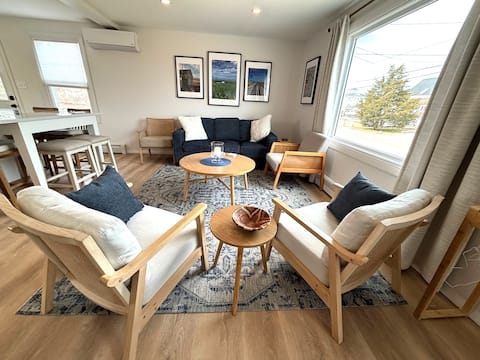 *NEW* Sea-Point Getaway | 4BD, 2B