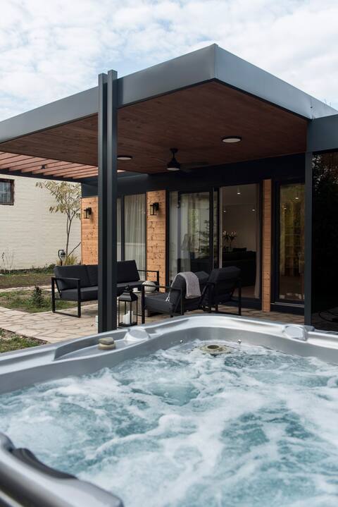 Backyard SPA