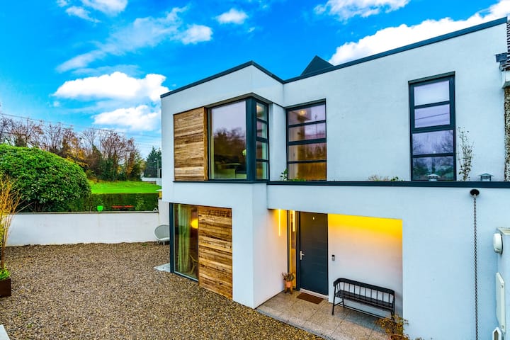 Stylish South Dublin 2 Bed Home - Dublin