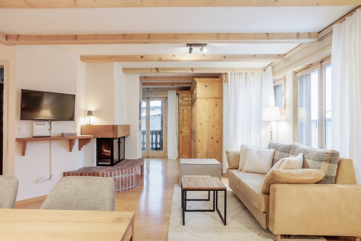 Top performing Airbnb: Great location, sauna, parking in Flims