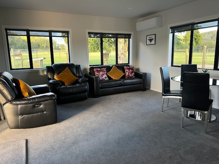 The Farm Cottage - Greymouth