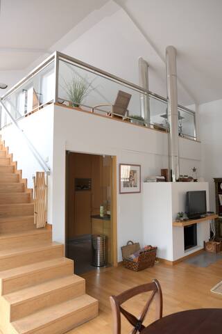 Lisbon Charming Villa gallery image 4