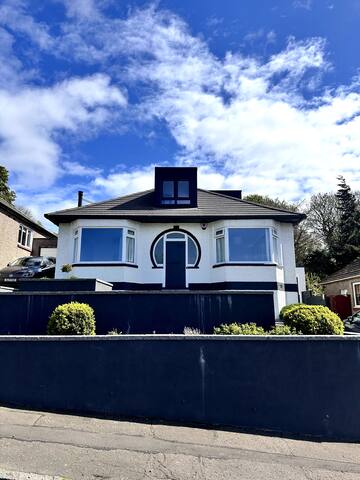 Stylish 5 bed home close to Murrayfield. gallery image 4