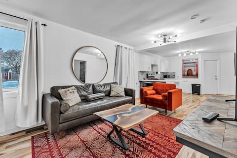 cute waterfront 3 bedrooms creek