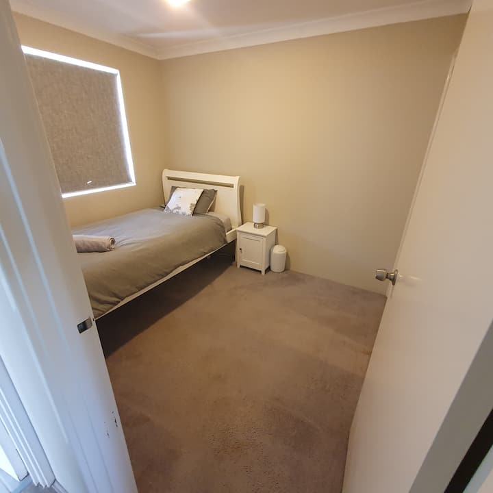 საძინებელი 3