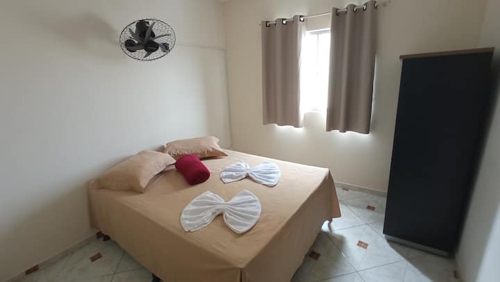 საძინებელი 1