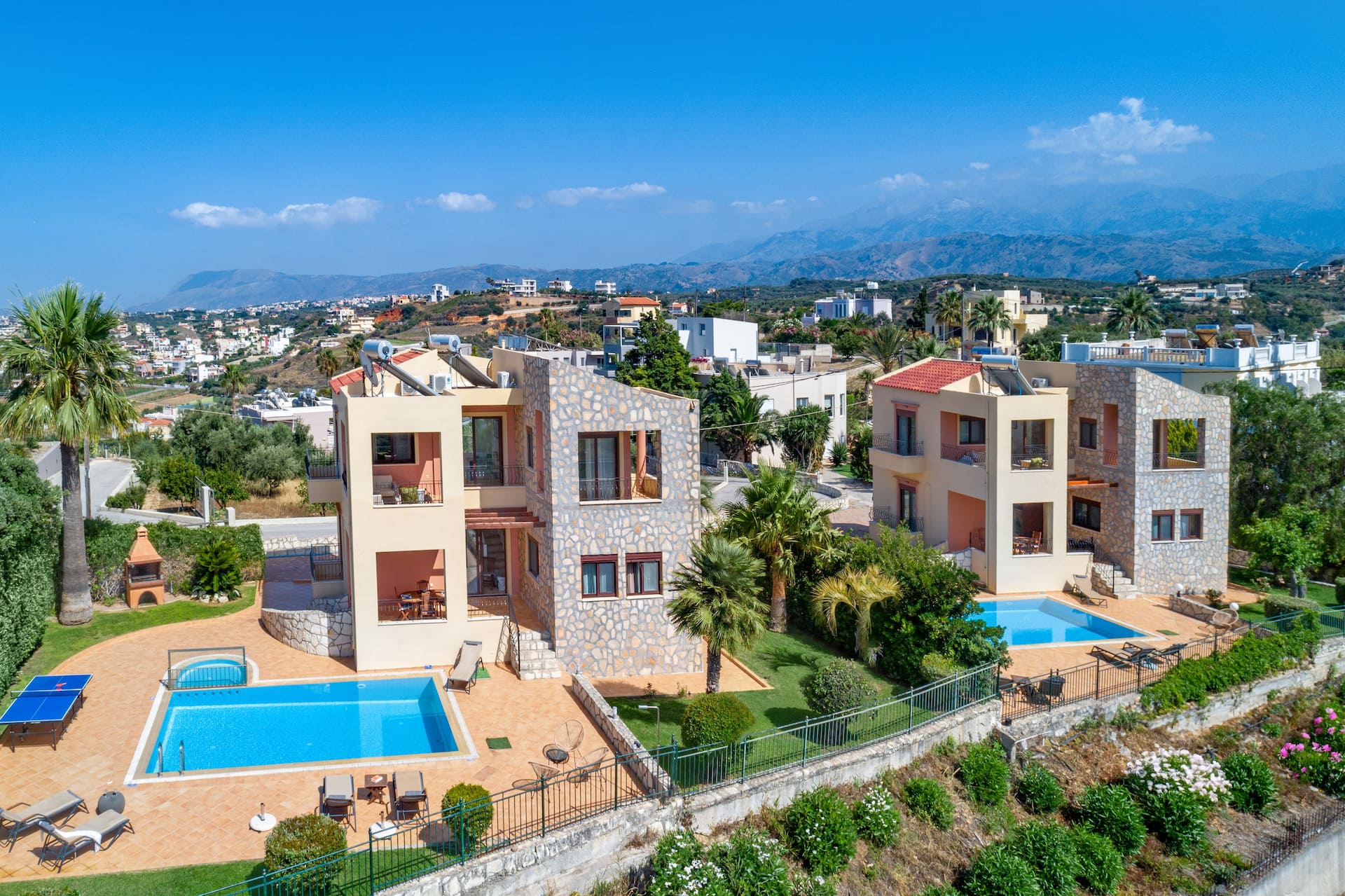 Private pool * 500mt to Stalos beach*Stunning view