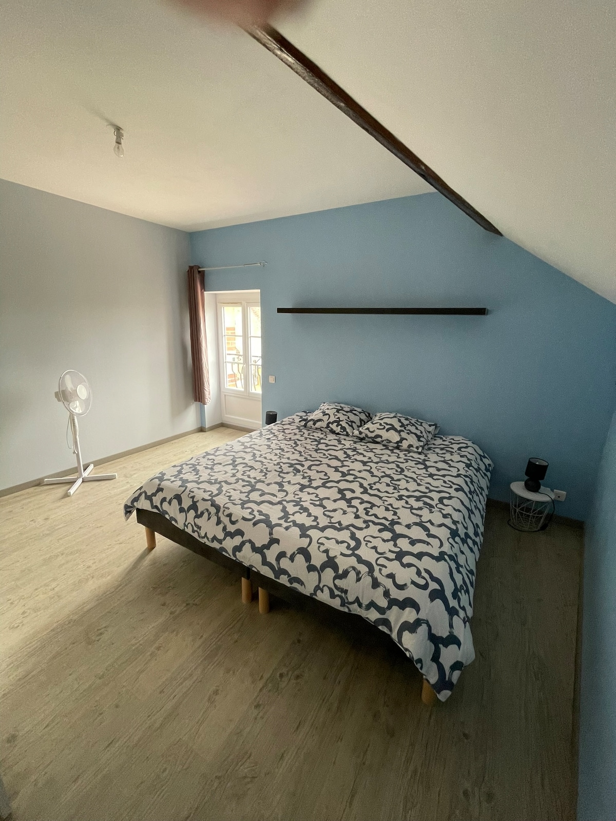 საძინებელი 1