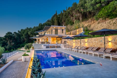 Archangelo Bay, amazing view, direct access to sea