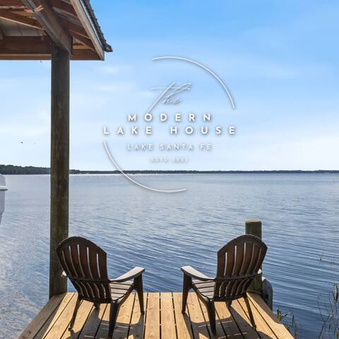 Modern LAKE HOUSE on Lake Santa Fe near Gville/UF