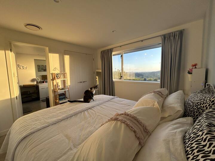 საძინებელი 3