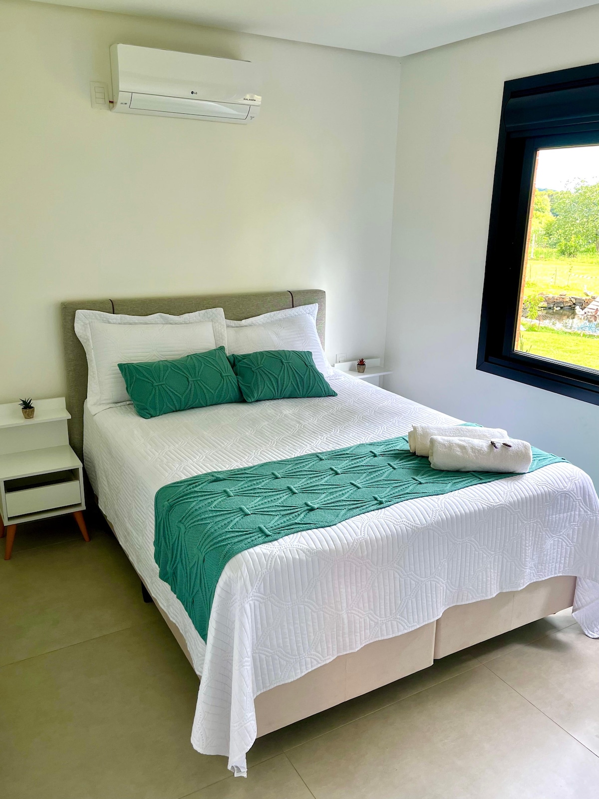 غرفة النوم 1