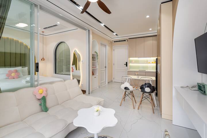 Tran Diem Trang managed Airbnb listing 1