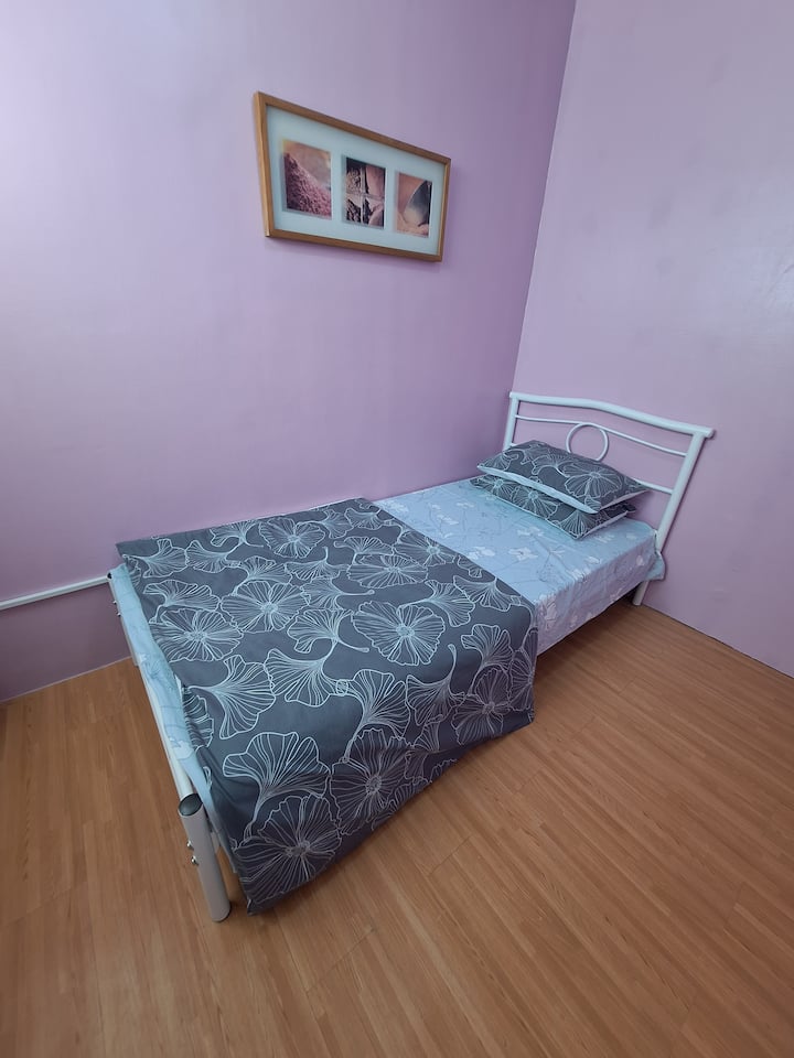 سرير مفرد، مكيف هواء بالكامل