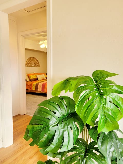 Peaceful 2 Bedroom Azure Cottage Retreat
