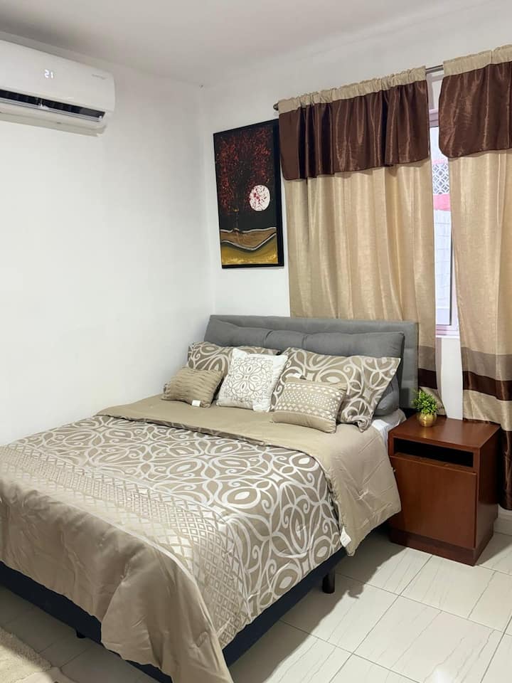 غرفة النوم 2