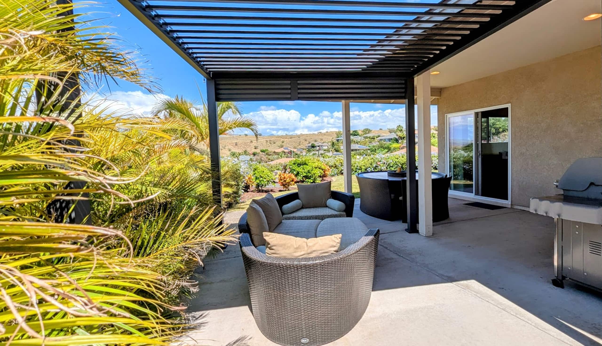 Amazing Ocean/Mountain Views - Contemporary Home - Photo 17