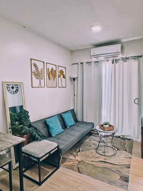 Hive Residences Taytay Cozy Staycation For Less