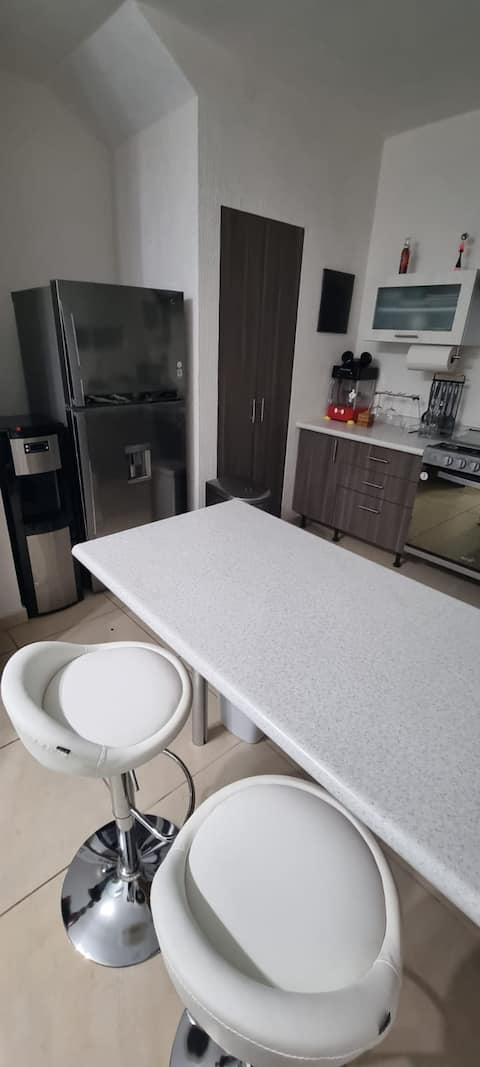 Popular Airbnb listing: Your Airbnb in Playa del Carmen in Zona Industrial