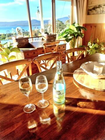 Sailor’s Retreat Cottage Tasmania gallery image 4