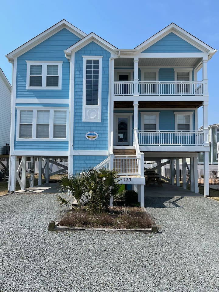 Carefree By The Sea - Holden Beach, NC