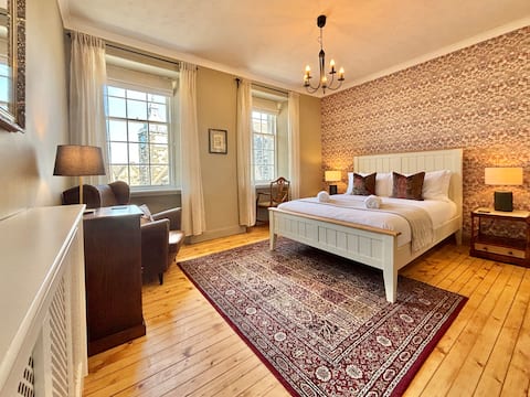 St John’s Jailhouse by the Castle