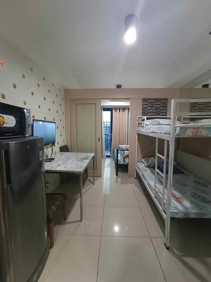 მისაღები ოთახი