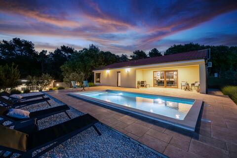 Successful Airbnb property: Sunset Pool Villa Among Olive Trees near Pula in Općina Barban