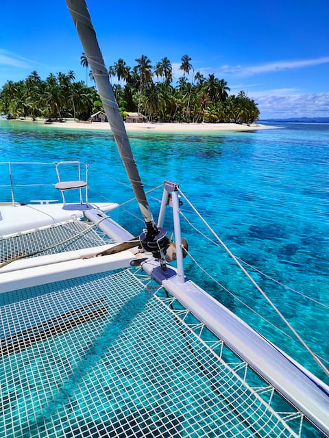 Catamaran in San Blás Islands, private boat