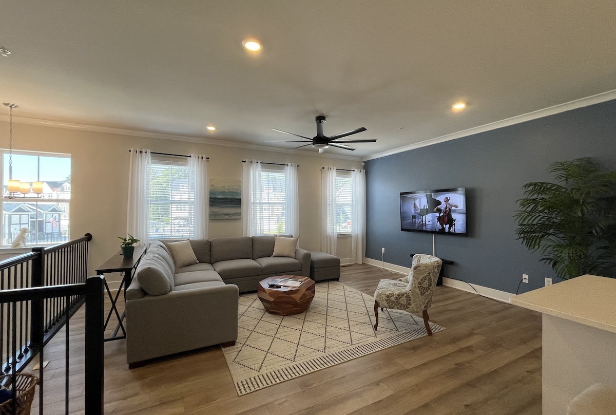 Popular Airbnb listing: Luxury Townhome close to OC beach & boardwalk! in West Ocean City